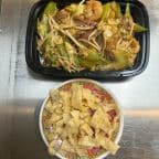 Best 83. House Chow Mein (Crispy Noodle on side) in Tucson, AZ